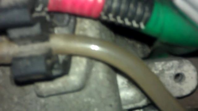 Vivaro 1.9 tdi Подзамёрзло топливо, парафин в трубках топливной системы смотреть онлайн