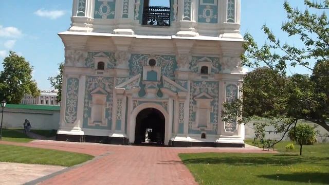 Киев, Софийский собор, звонница, полдень смотреть онлайн