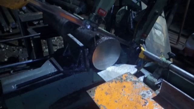 Режем круг 220 мм. смотреть онлайн