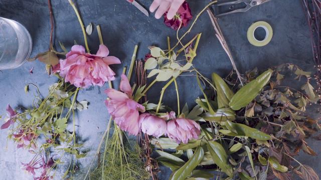 Hand Tied Bouquet-Cut from my Flower Garden смотреть онлайн