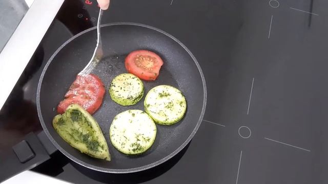Овощи гриль на сковороде. смотреть онлайн
