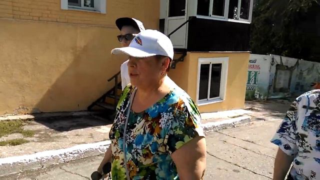 К вольской пристани причалил теплоход смотреть онлайн