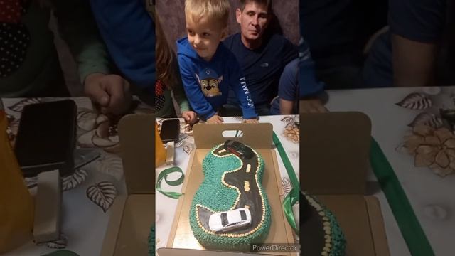 И я, и я, Поздравляю тебя #сднемрождения Вениамин 22.10.2023г. смотреть онлайн