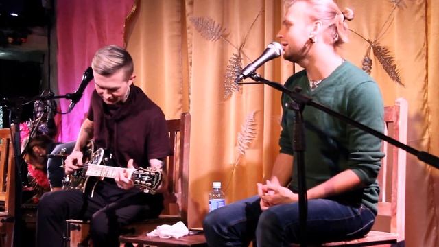 Нитай и Юлий в Джа на Таганке 09.01.2015 - Om Namo Narayana ч1 смотреть онлайн