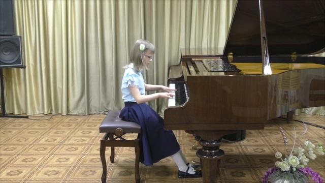 Гроссман Ирина. Ф. Констан "Ослик". С. Майкапар "Вальс" смотреть онлайн