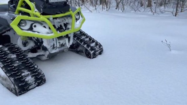 Гусеницы на BRP нужны ли?! Когда снега по пояс)гусеницы apache 360! #квадроцикл #покатушка #brp