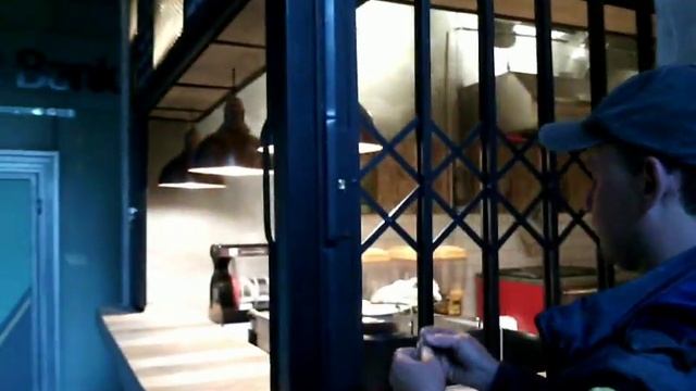 Решетка раздвижная без порога. смотреть онлайн