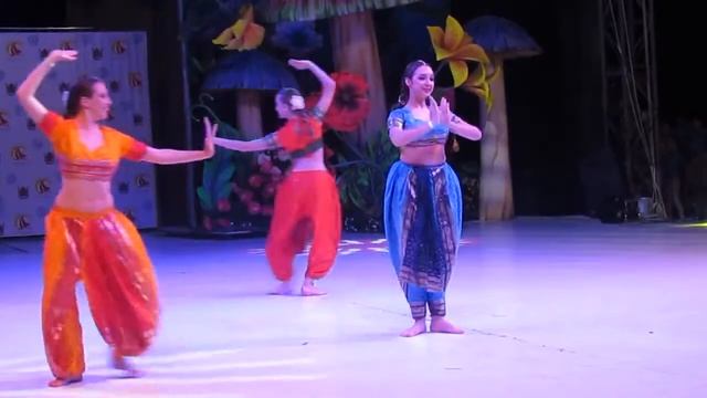 Ведущий творческий коллектив г. Москвы Хореографическая студия "Белоснежка" - Индийский танец смотреть онлайн