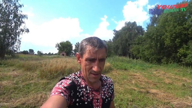 Собрали наш первый урожай (ОВЕС) На своём поле.
