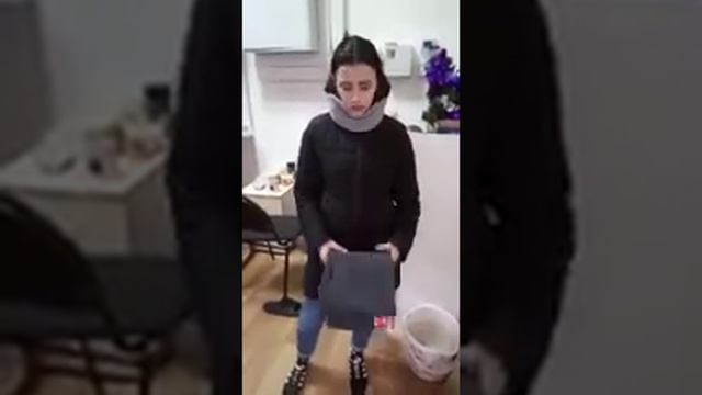 Воруют в магазине мега планета, Shoplifting смотреть онлайн