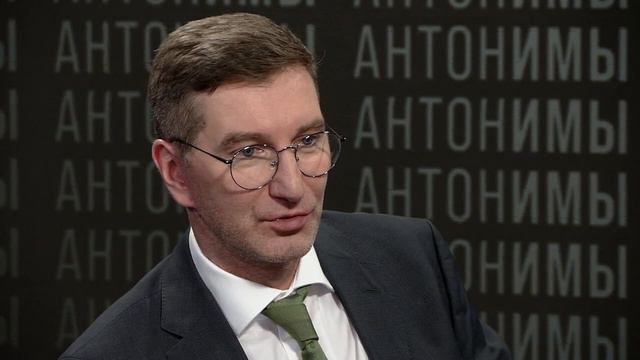 Два "патриота", Развожаев в интервью Красовскому, назвал патриотов Севастополя либеральной мразью смотреть онлайн