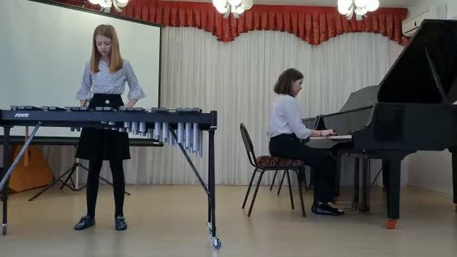 дуэт Кретова Елизавет (13)лет фортепиано и Панасенко Юлия (11)лет ксилофон, ДМШ г Новоалександровск смотреть онлайн