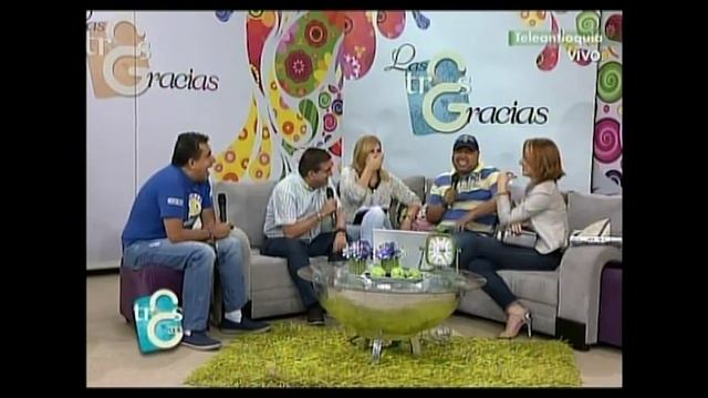 Risa loca, Juan Machado y chiste malo en Las Tres Gracias 2nda parte смотреть онлайн