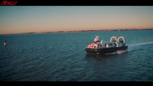 How To Fly A Modern Hovercraft!! смотреть онлайн