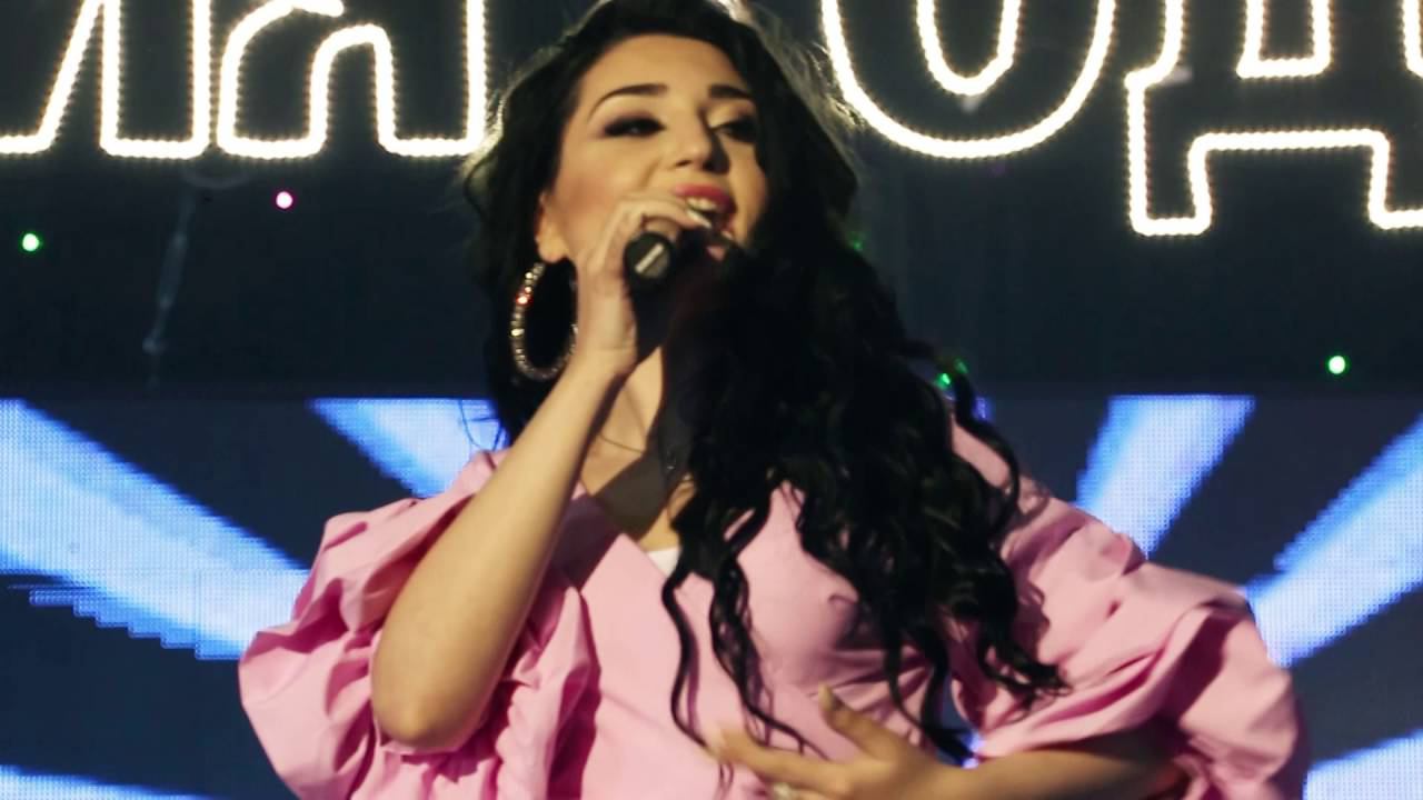 Айша - Таю я ( Премия года 2016 ) смотреть онлайн