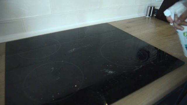 Средство HG для очистки керамических конфорок ежедневного использования смотреть онлайн