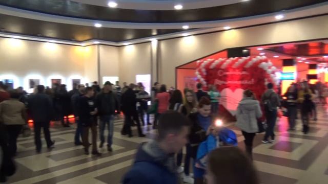 ТЦ "Меганом" Симферополь, 14.02.2016 смотреть онлайн