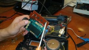 Приёмник, который живёт своей жизнью. Ремонт Mason R353L.