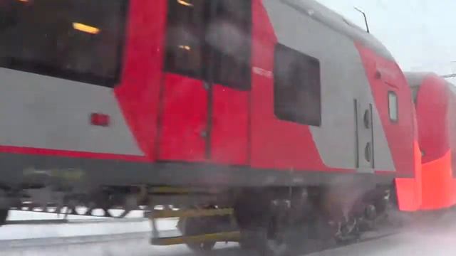 Электропоезд ЭС1-031/026 "Ласточка" смотреть онлайн