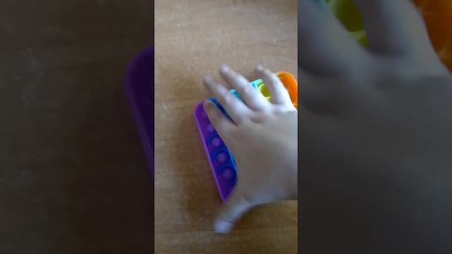 Новая игрушка Pop it смотреть онлайн