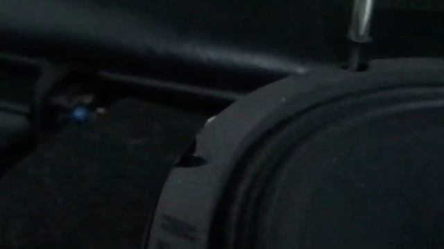 Замена штатной акустики Нива Шевроле на DL Audio Raven 200 смотреть онлайн