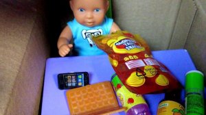 24 ЧАСА В КАРТОННОЙ КОРОБКЕ😱😁🤣 Катя и Макс веселая семейка! Смешные куклы Барби истории ДАРИНЕЛКА