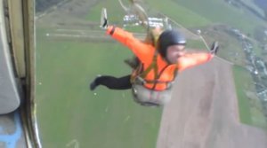 Парашют Д1-5У. Прикольные выходы новичков. Верёвка и расчековка.