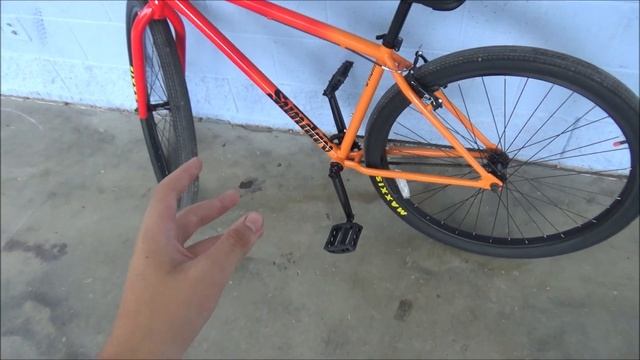 Sunday High-C 29in BMX bike review, specs, wheelie test, and more смотреть онлайн