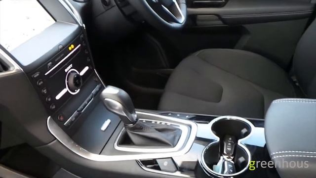 Ford S-MAX Titanium 2.0 TDCi in Frozen white. смотреть онлайн