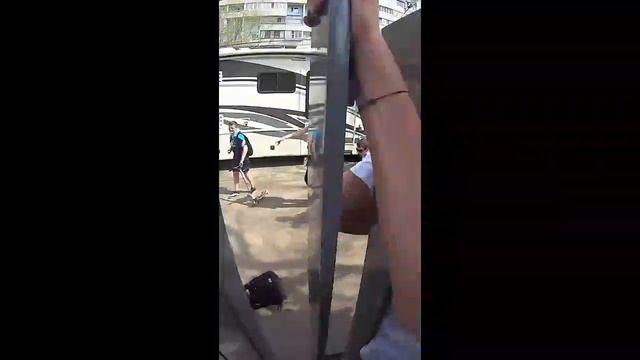 блог #4 ВРЫВАЕМСЯ В СКЕЙТ ПАРК,РАЗБОРКИ С ПОЛИЦИЕЙ !! смотреть онлайн