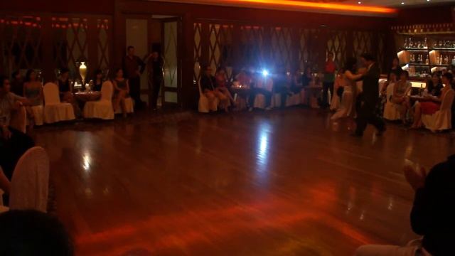 Gen & Lily - Reliquias Portenas @ Int'l Milonga RTC смотреть онлайн
