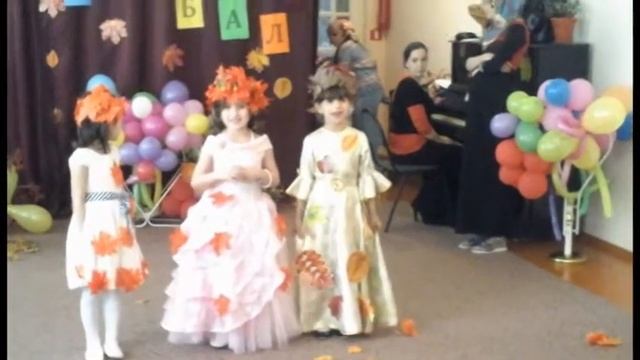 Осенний бал 2014 года МБДОУ №125 "Улыбка" г. Грозный смотреть онлайн