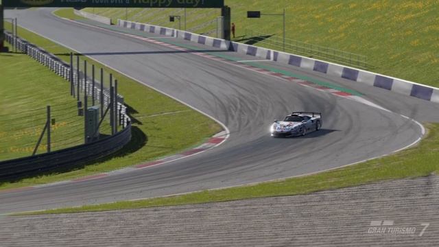 GT7 - Porsche GT1 Strassenversion - RedBullRing смотреть онлайн