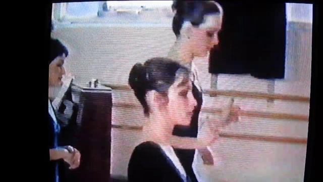 Royal Ballet Company Class Taught by Terry Westmoreland on Fonteyn Documentary "The Magic of Dance" смотреть онлайн