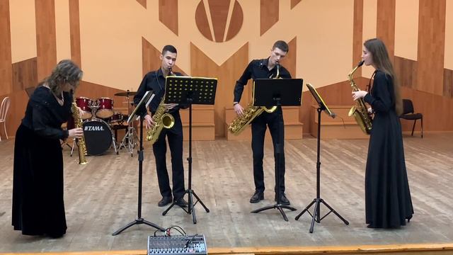 Т.Эскейч Виртуозное танго ( квартет саксофонов, Набережночелнинского колледжа искусств) смотреть онлайн