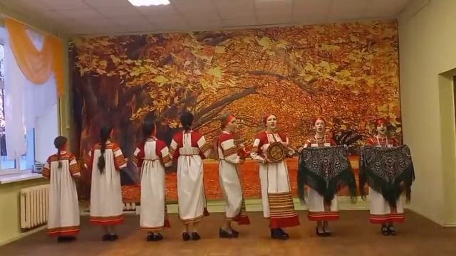 "МОСГАЗ зажигает звезды" Дмитровская СОШ 2 ансамбль "Иван да Марья" смотреть онлайн