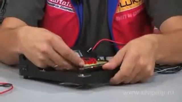 AOYUE 398 0 15V 1 5A 2xANALOG, Блок питания с держателем платы смотреть онлайн