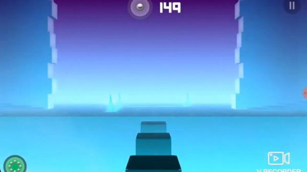 Играю в Smash Hit (дошёл до контрольной точки бесконечность😰)