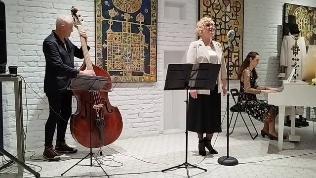 Кавер-версия песни "ТАЙНА" (Из репертуара Леонида Утесова, музыка В. Сидорова, слова А. Д’Актиля) смотреть онлайн