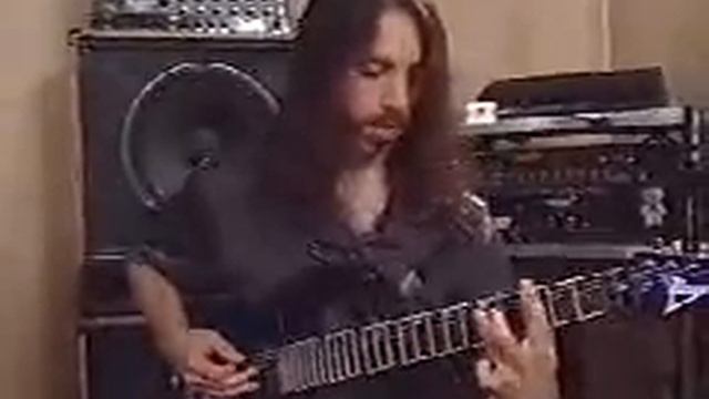John Petrucci - Ibañez 7 cordas смотреть онлайн