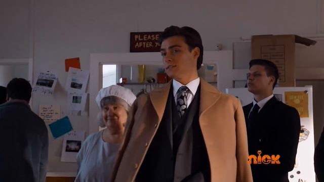 Dino Charge - Prince Phillip's Good Deeds | Episode 15 Rise of a Ranger | Power Rangers Official смотреть онлайн