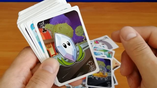 ДИКОВИНКА! ИГРАЛЬНЫЕ КАРТЫ РАСТЕНИЯ ПРОТИВ ЗОМБИ (колода №3) смотреть онлайн