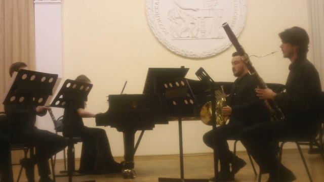 Л. ван Бетховен - Квинтет для духовых и фортепиано ор.16 Es dur 1 часть (Начало) смотреть онлайн