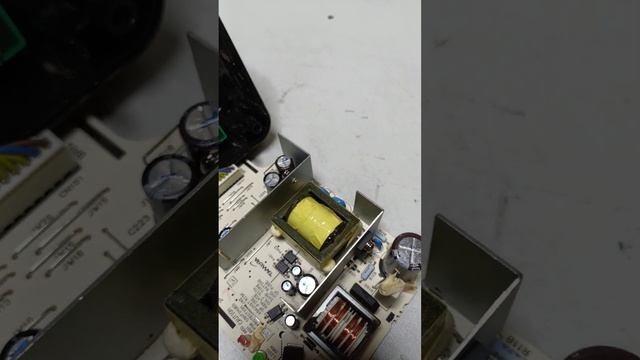 Makita DC10WD Charger not working how to repair смотреть онлайн