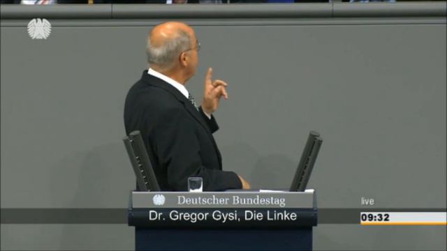 Lammert verharmlosend zu Gysi: Trage Überwachung mit Fassung (NSA) смотреть онлайн