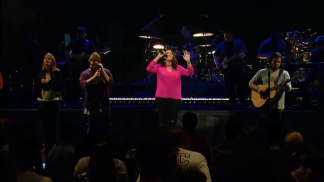Never Alone // Hillsong Young and Free //Feat. Amy Riojas // Lakewood Church смотреть онлайн