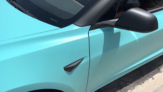 Tesla Model 3 Vinyl Wrap in 3M Satin Key West with Matte Black Chrome Delete (reveal) смотреть онлайн