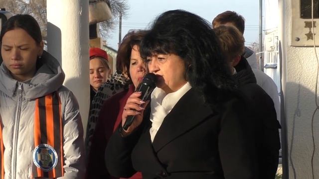 В 14 ой школе ст Кавказской открыли памятную доску её выпускнику, погибшему на смотреть онлайн