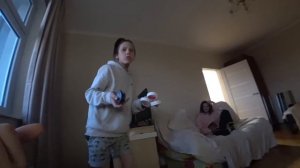 ШКОЛЬНИК ИЗМЕНЯЕТ ДЕВУШКЕ С СЕСТРОЙ! AMIR ПРОВЕРКА НА ВЕРНОСТЬ