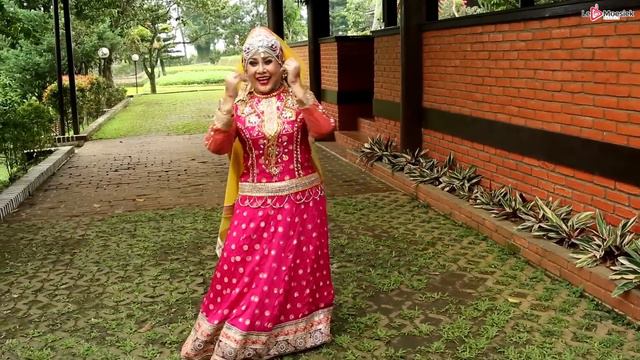 Elvy Sukaesih - Gula Gula (Official Music Video)